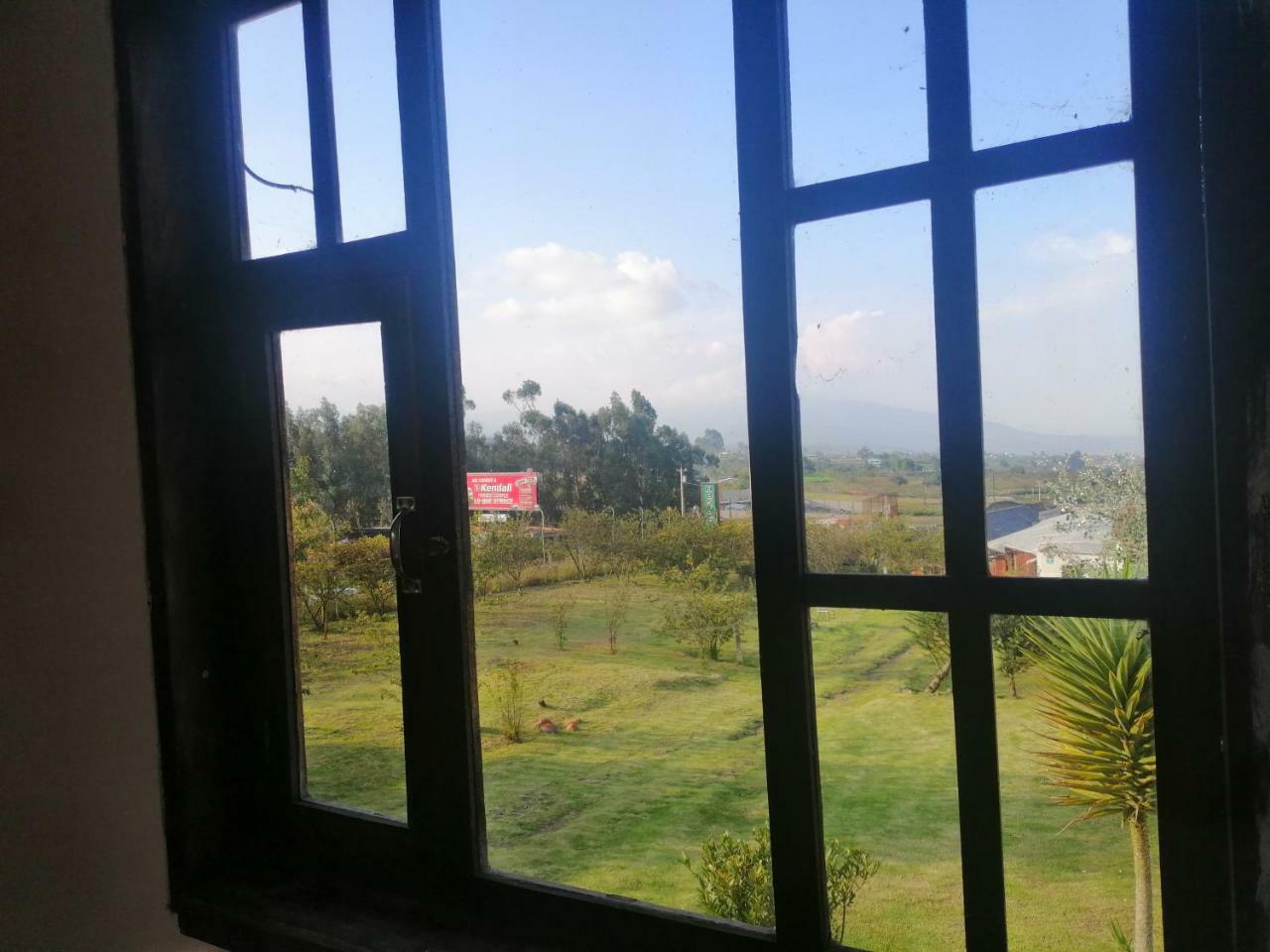 Hosteria El Tisaleno Ambato Eksteriør billede